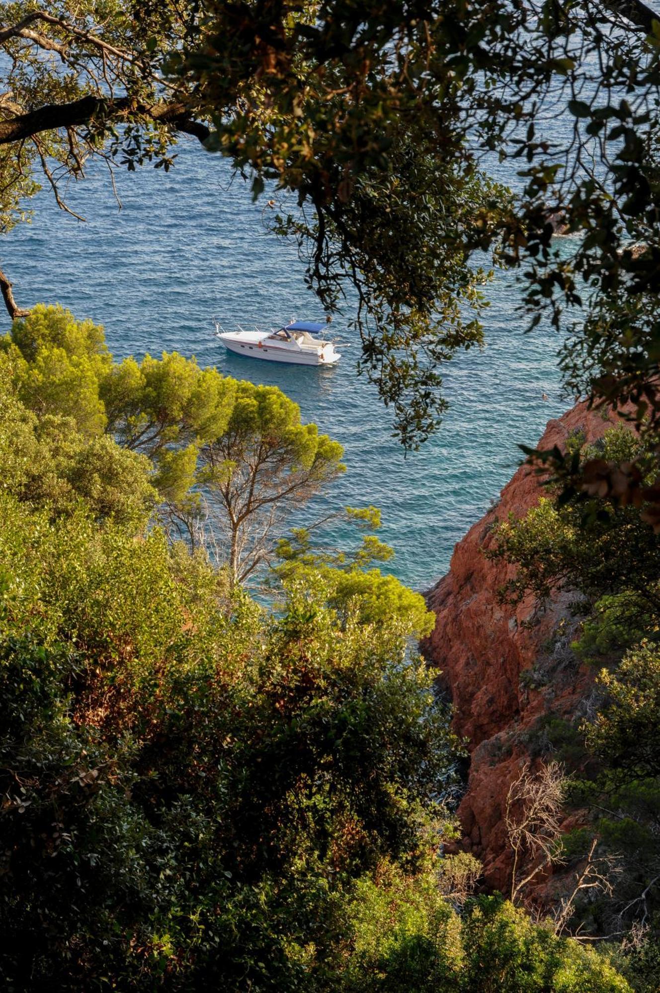 Domaine De La Begude Hotel Les Saquetons Luaran gambar